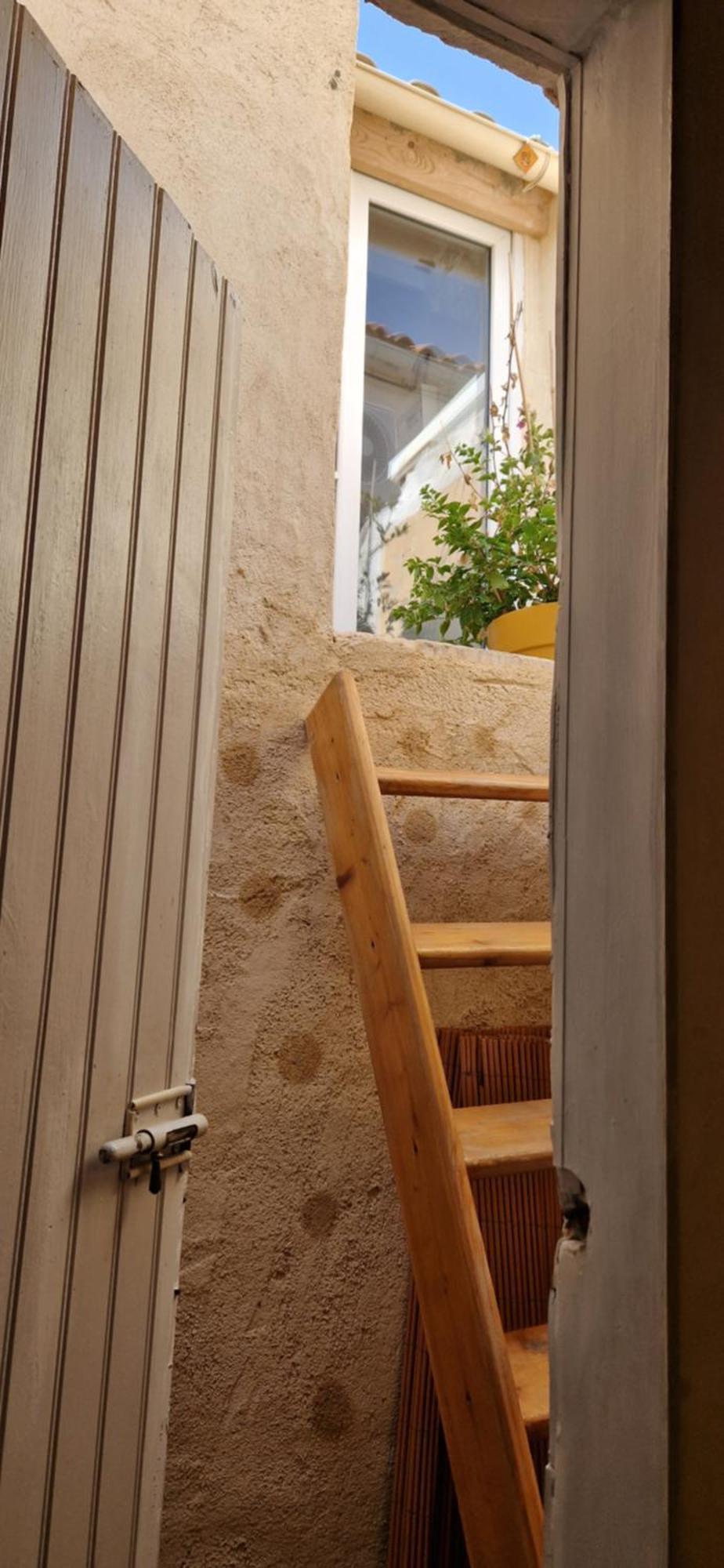 Cabanon Vue Mer Et Calanques Les Goudes Marseille Ruang foto